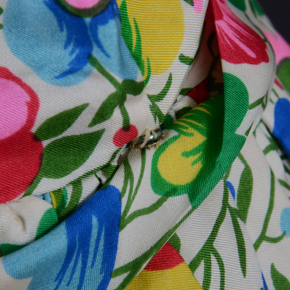 1950s Vintage Gidding's Silk Floral Print Dress