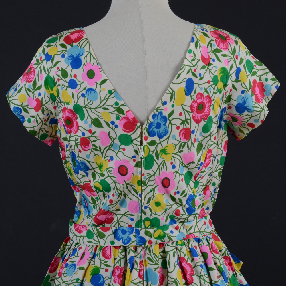 1950s Vintage Gidding's Silk Floral Print Dress