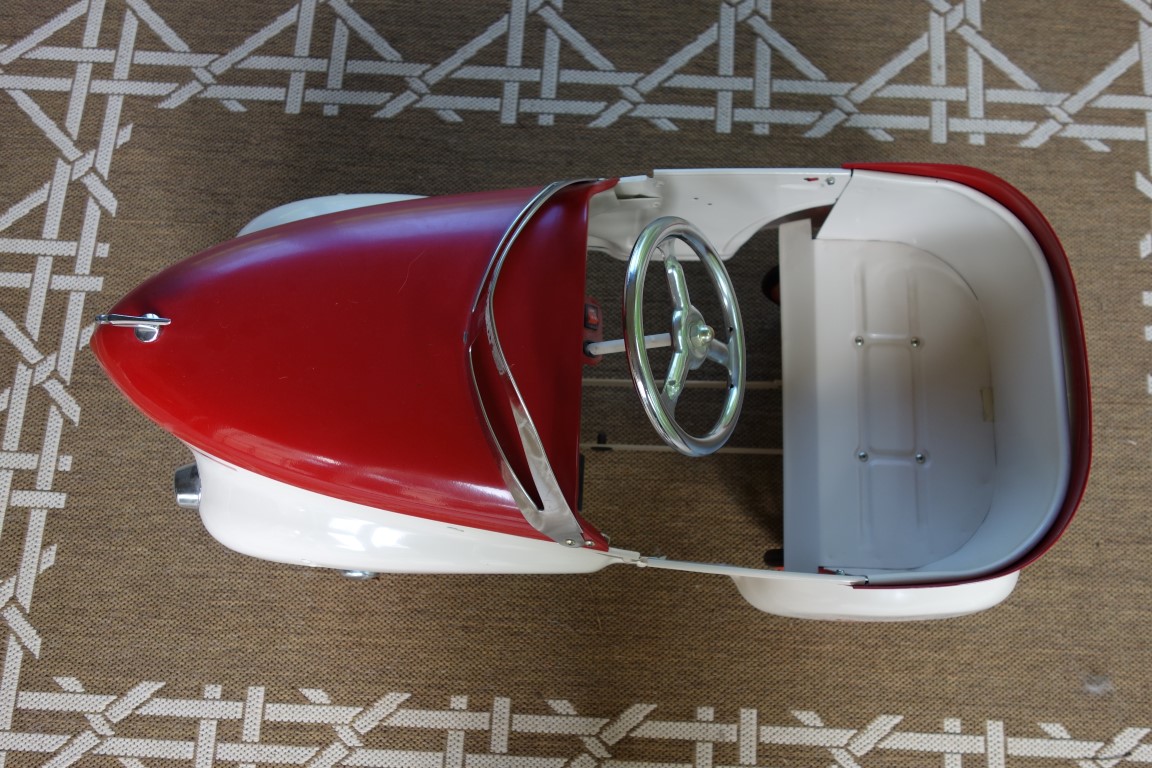 Rare Limited Edition Starbucks Gendron Child's Pedal Car