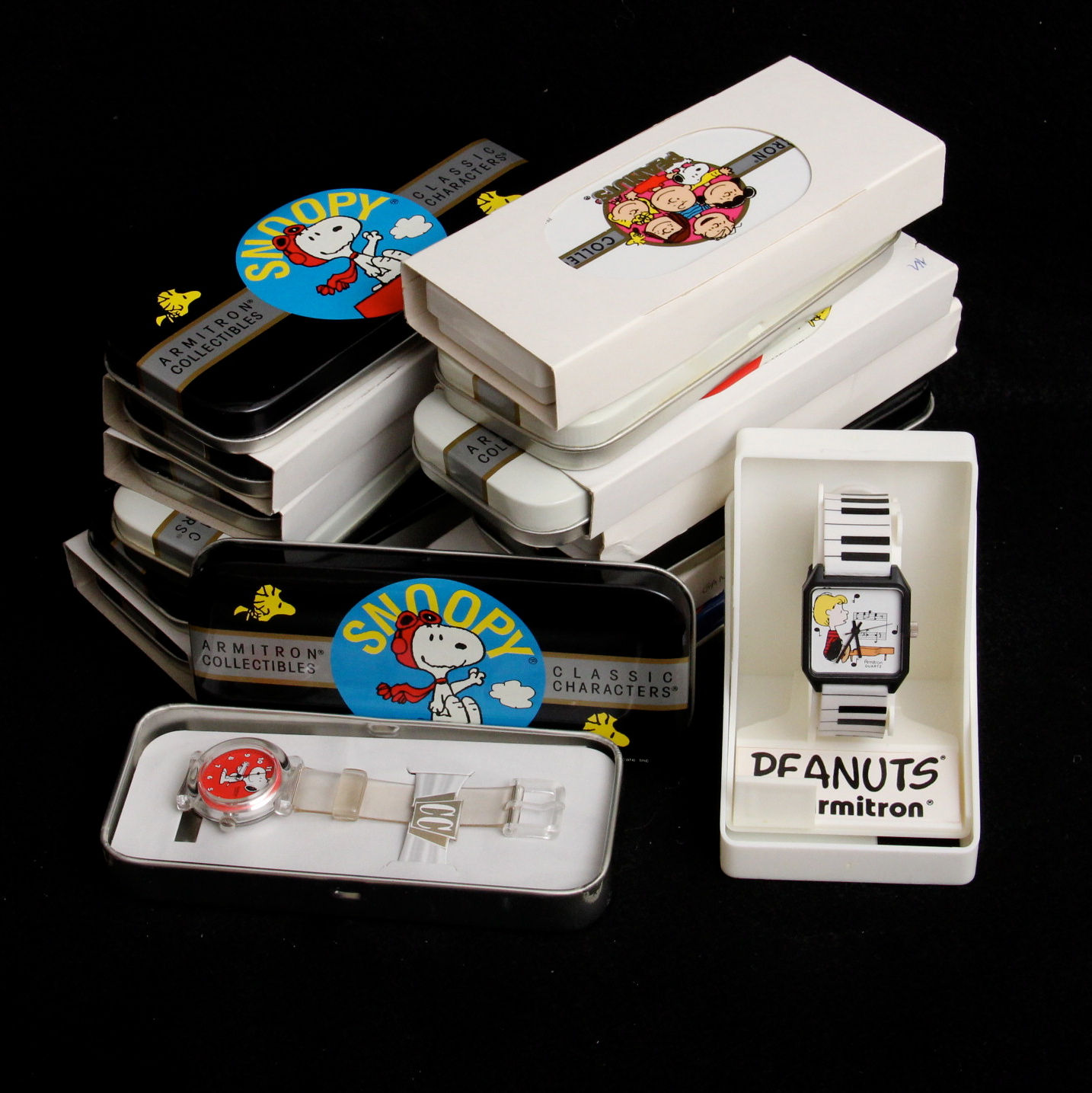 Collection of Peanuts Gang Watches