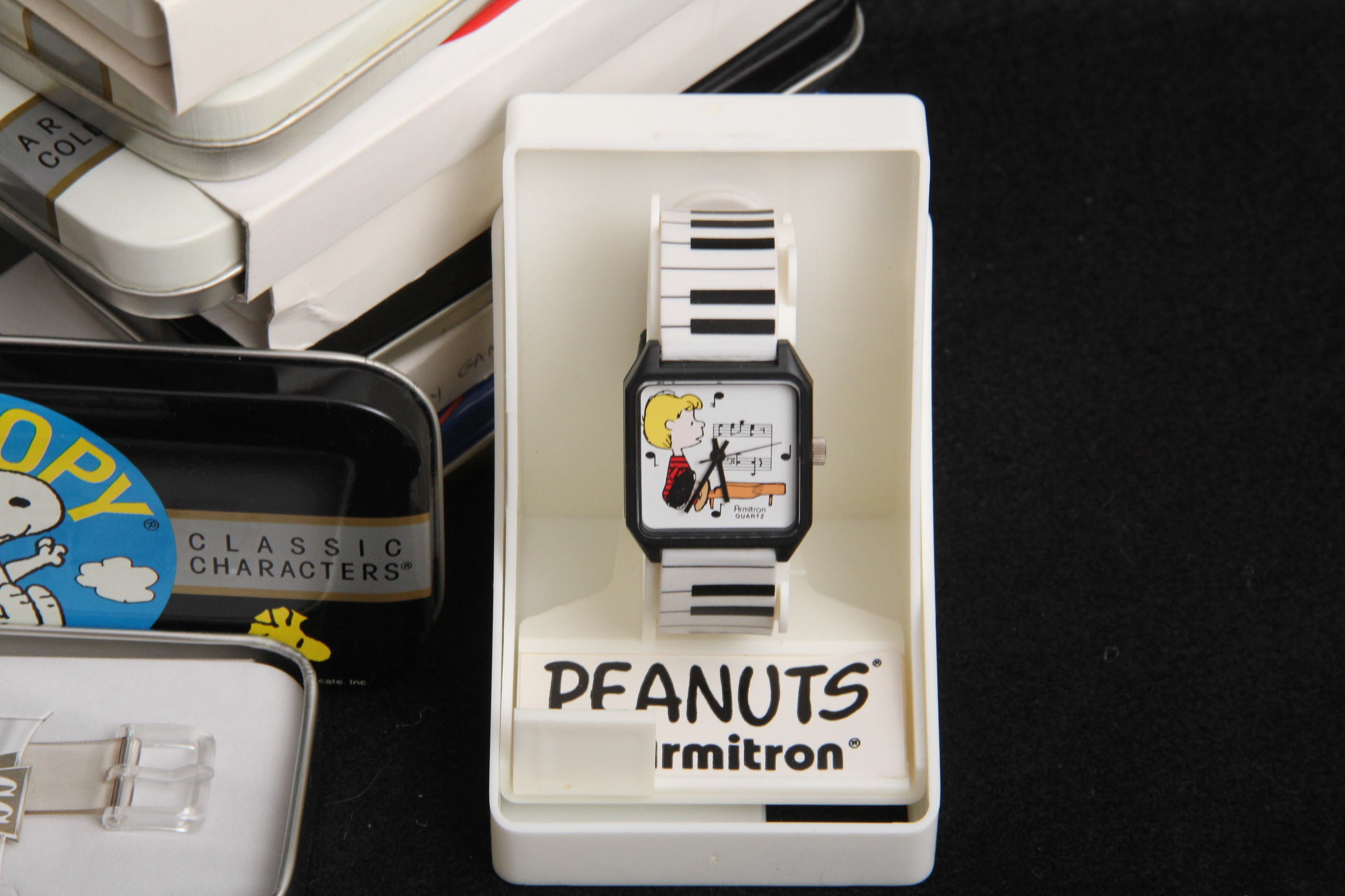 Collection of Peanuts Gang Watches