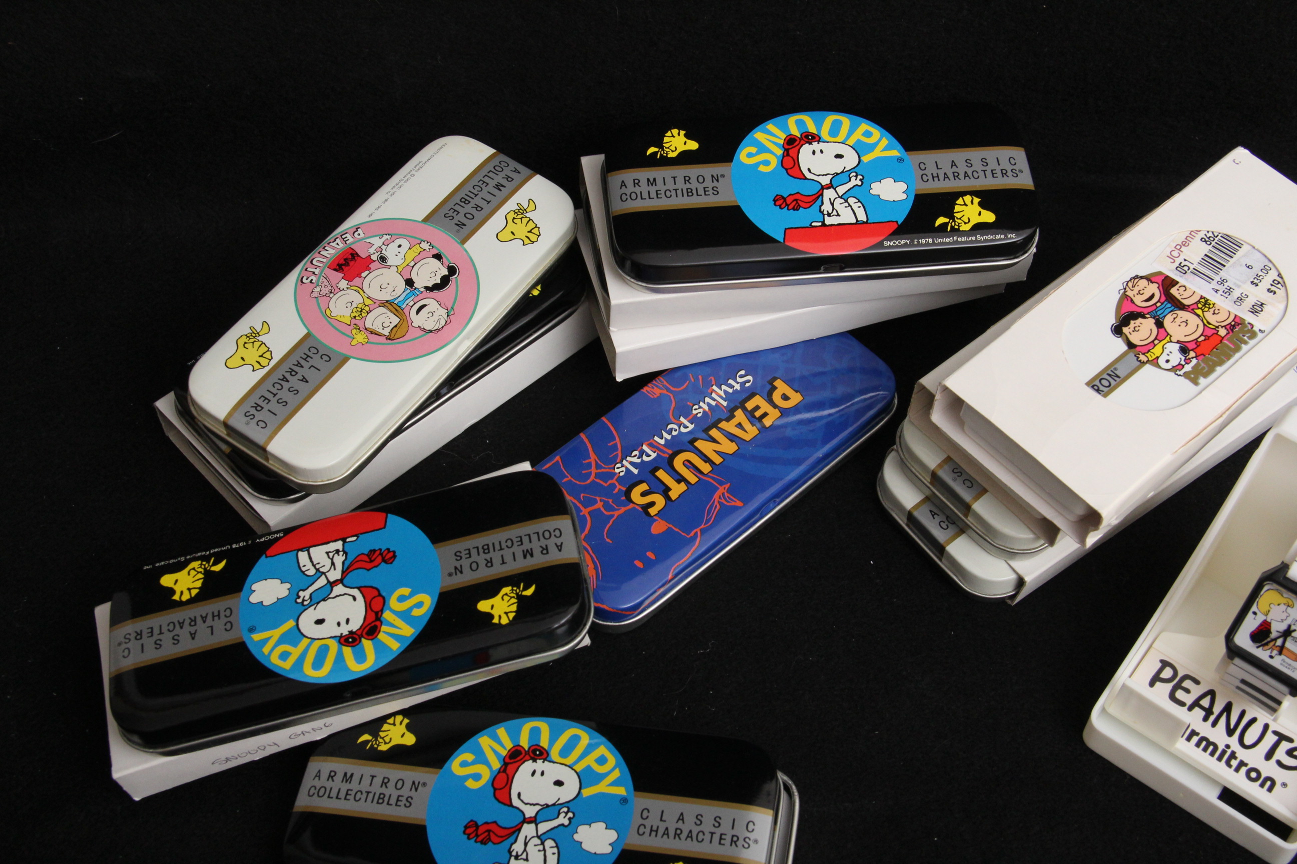 Collection of Peanuts Gang Watches