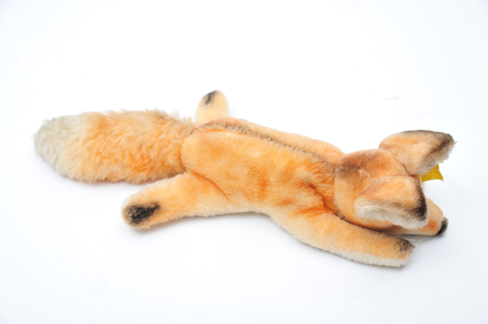 Original Steiff Sleeping Fox