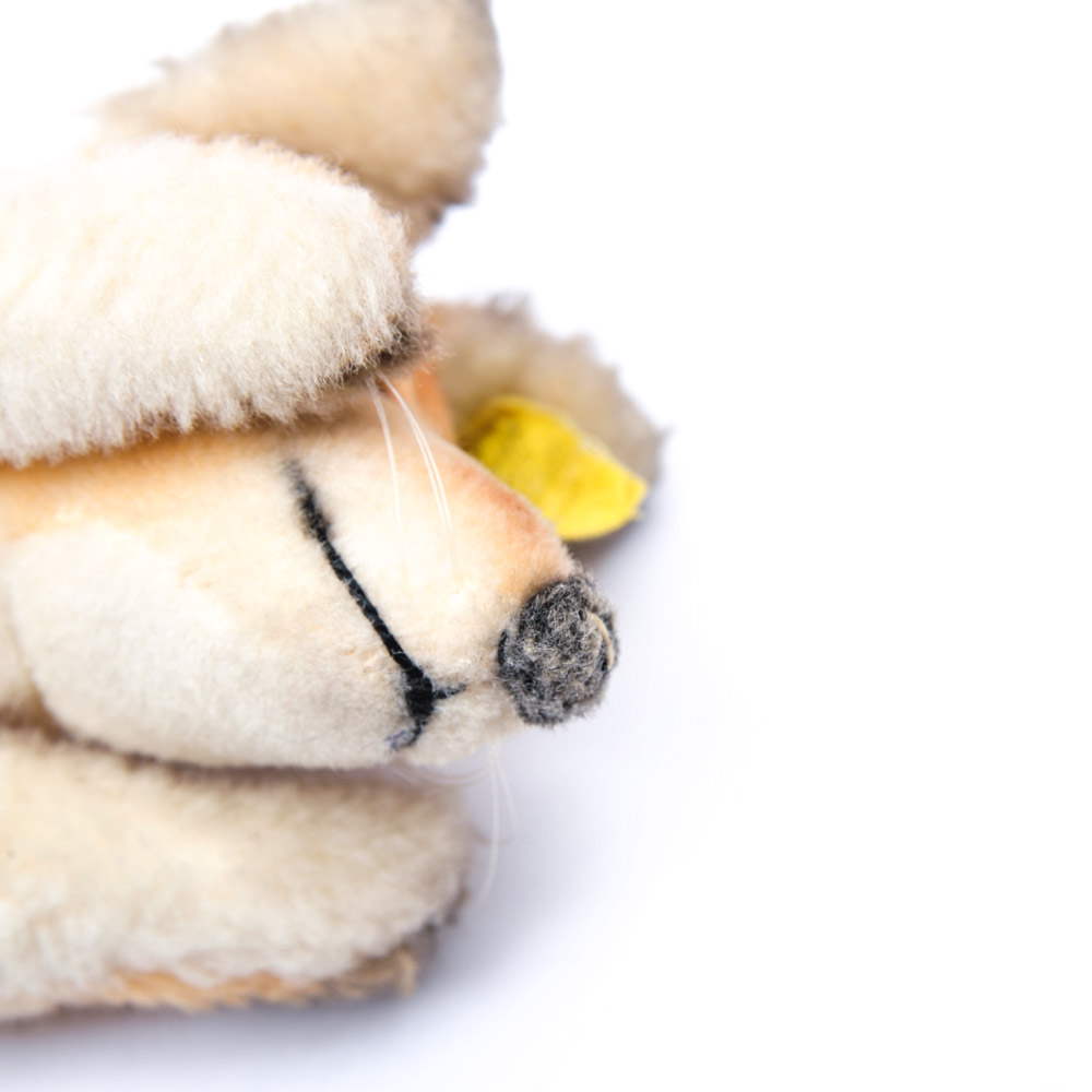 Original Steiff Sleeping Fox