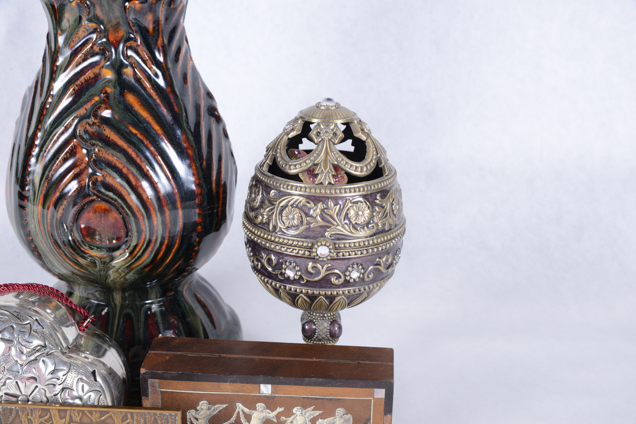 Collection of Décor