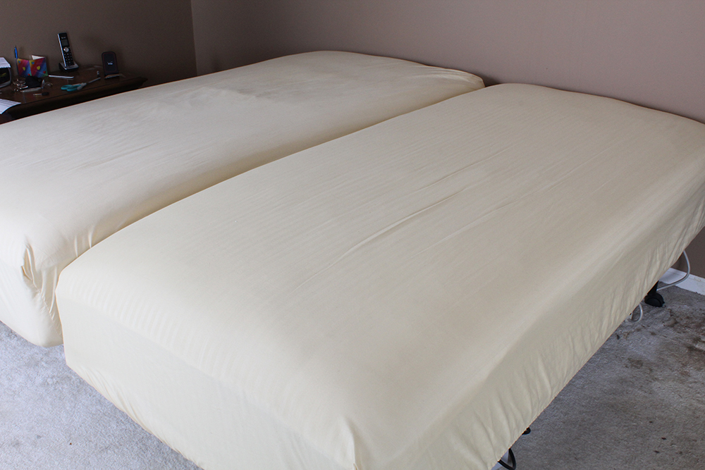 King Size Sleep Number Bed with Linens