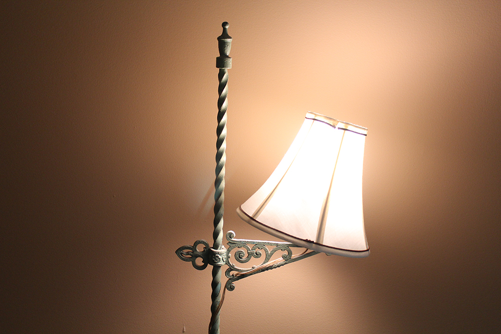 Twisted Metal Floor Lamp