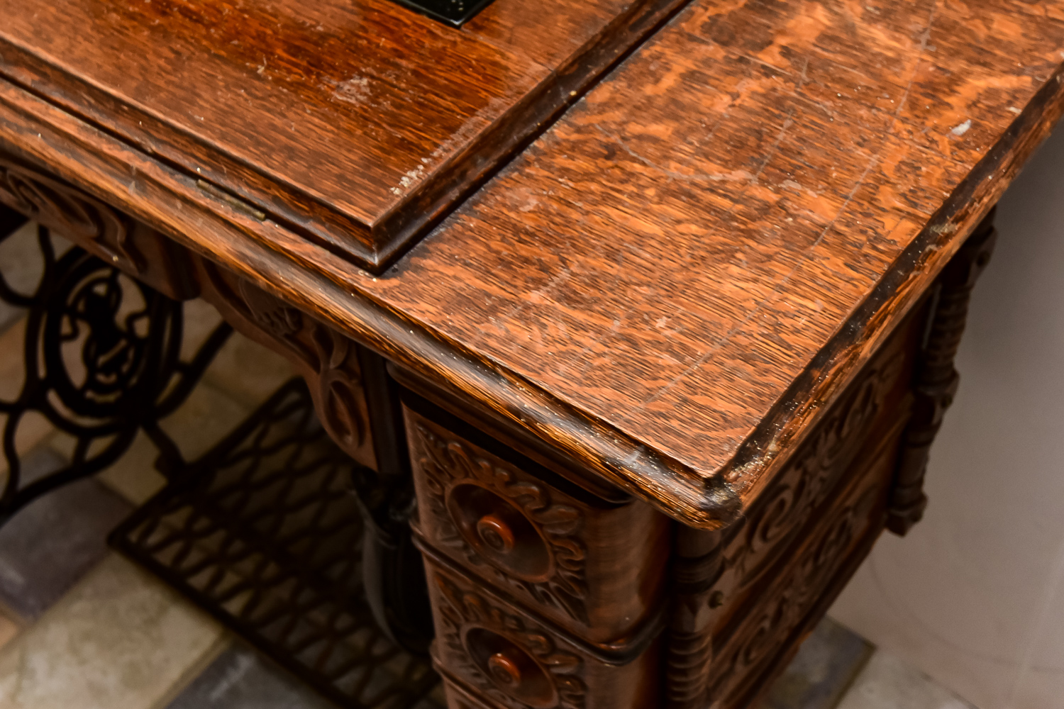 Ornate Antique Singer Sewing Machine and Table