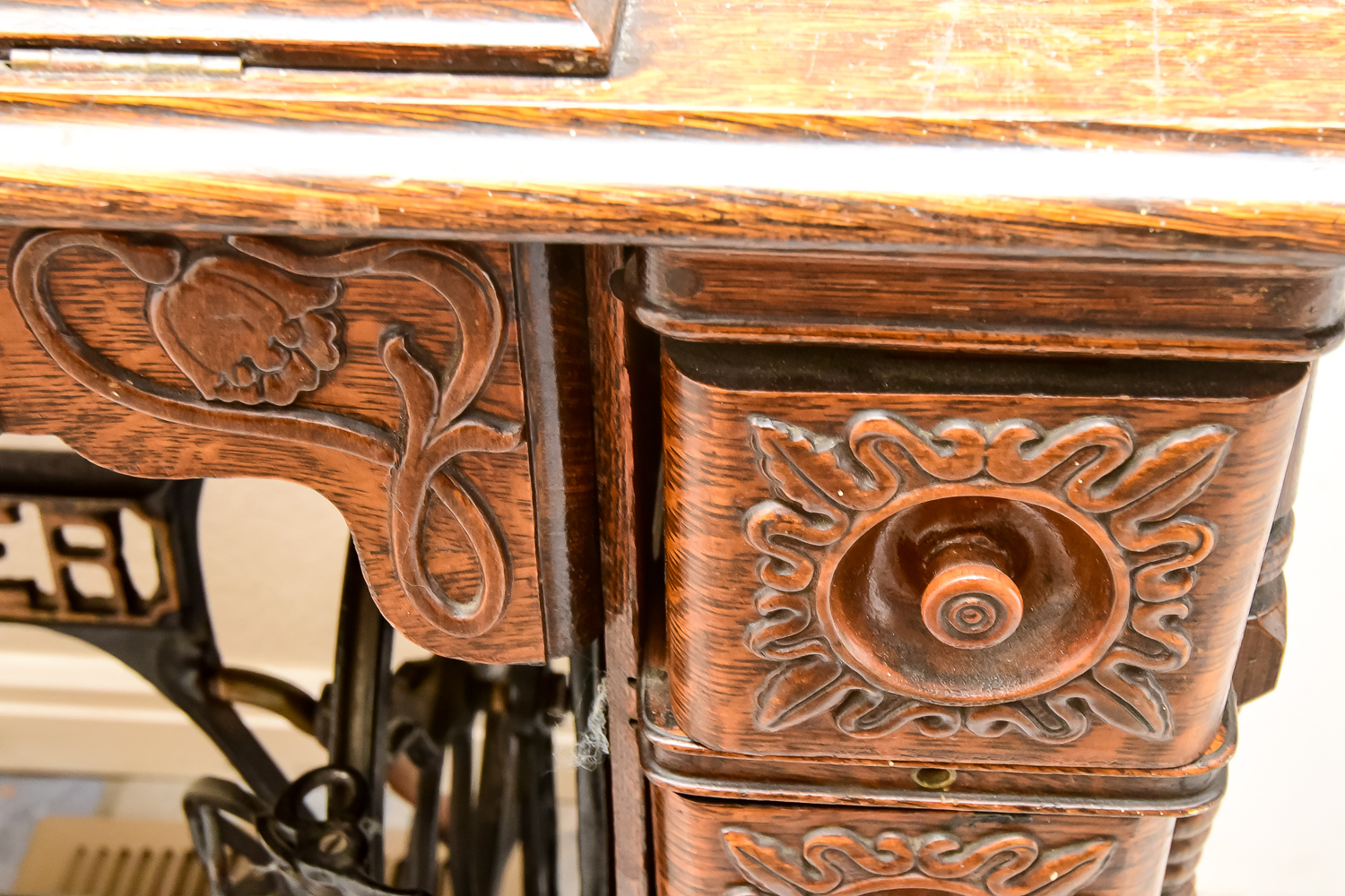 Ornate Antique Singer Sewing Machine and Table