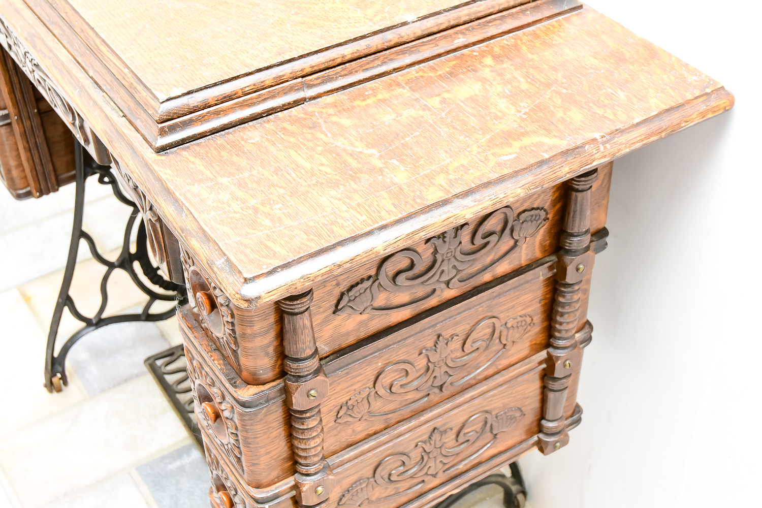 Ornate Antique Singer Sewing Machine and Table