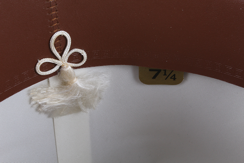 Vintage Cavanagh Men's Hat with Case