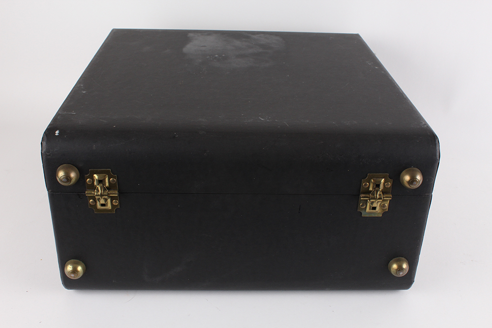 Vintage Cavanagh Men's Hat with Case