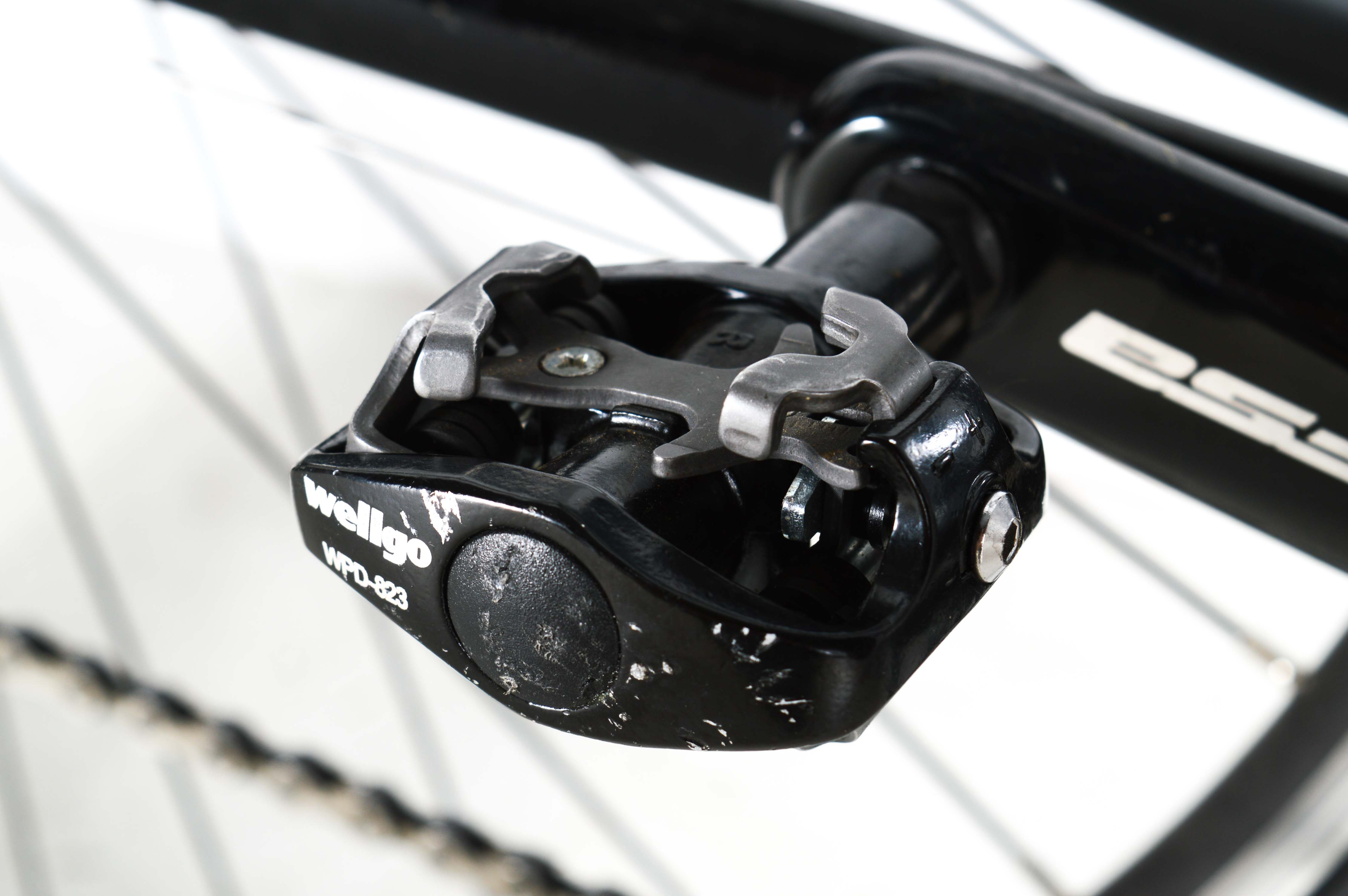 Dawes Lightening 2300 18-Speed Road Bicycle