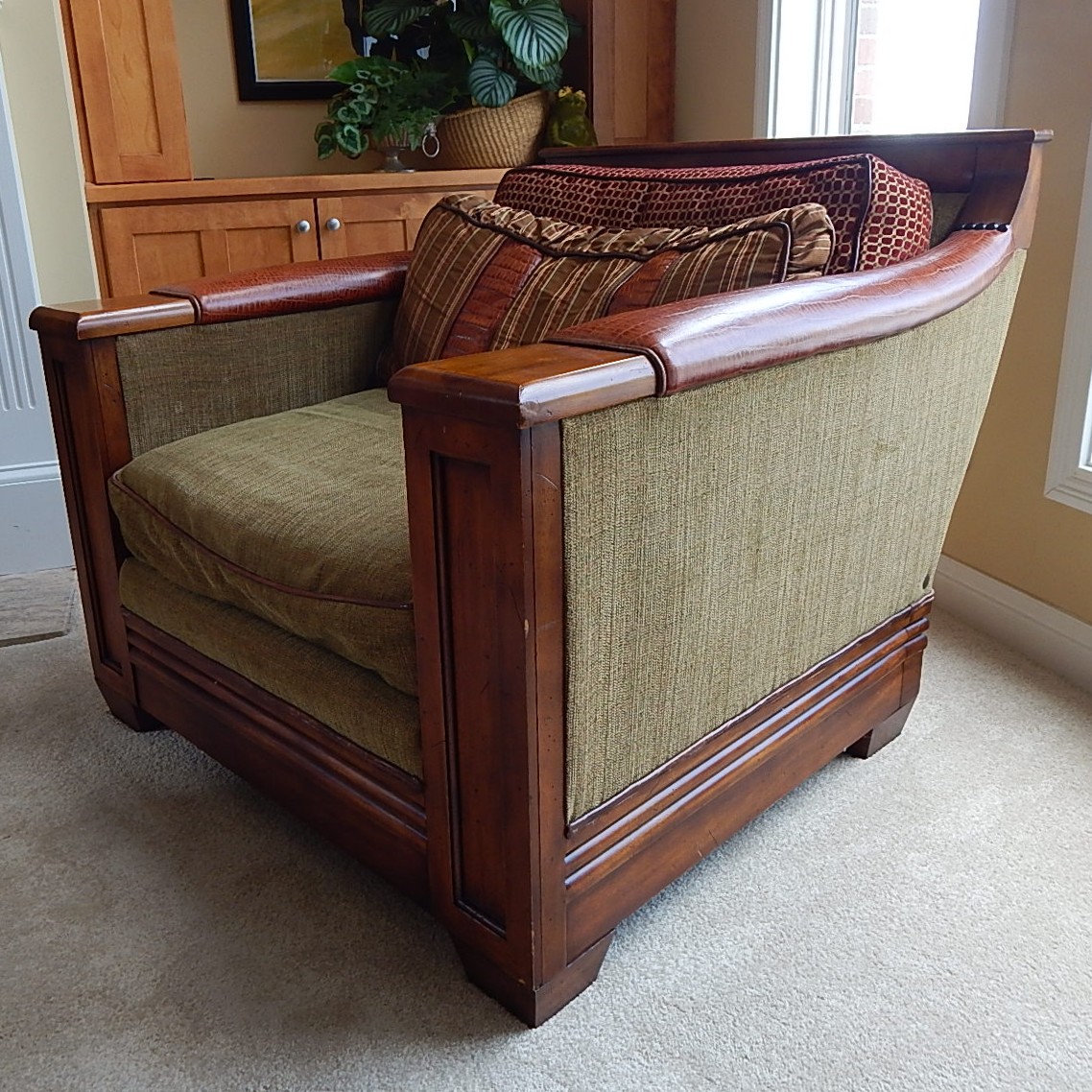 Stylish Lauren Brooks Vanguard Fabric/Leather Chair