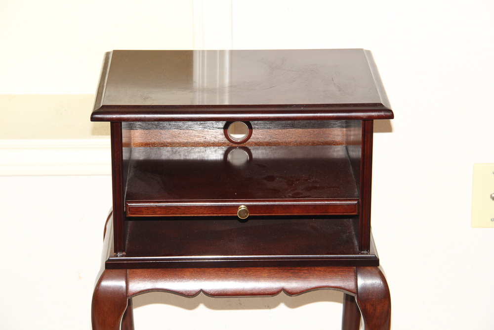 Queen Anne Style Telephone Table