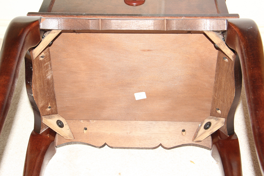 Queen Anne Style Telephone Table