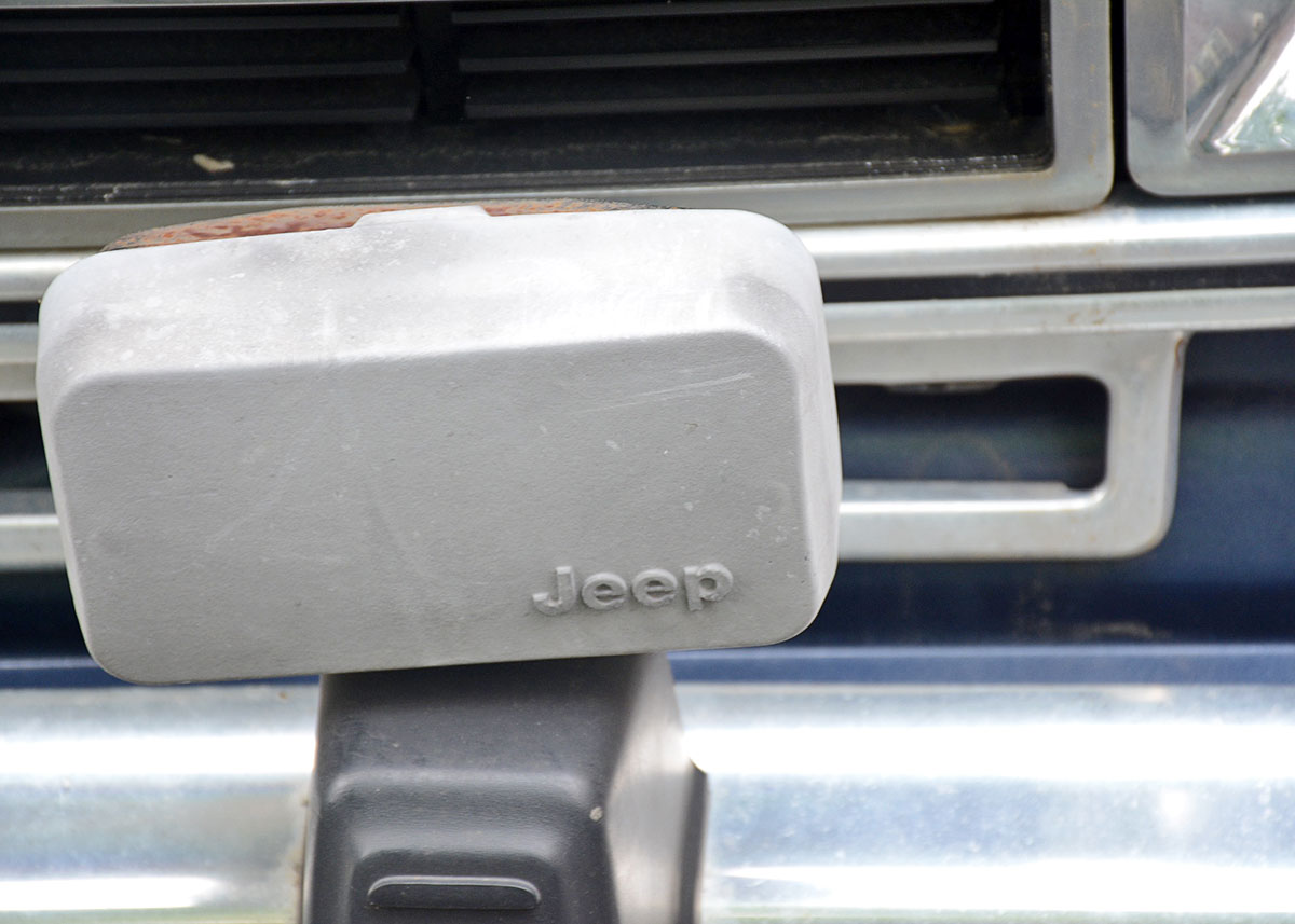 1988 Jeep Grand Wagoneer