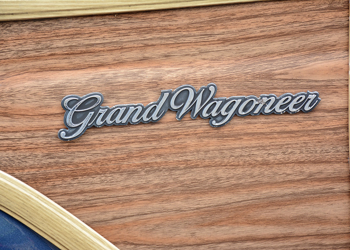 1988 Jeep Grand Wagoneer