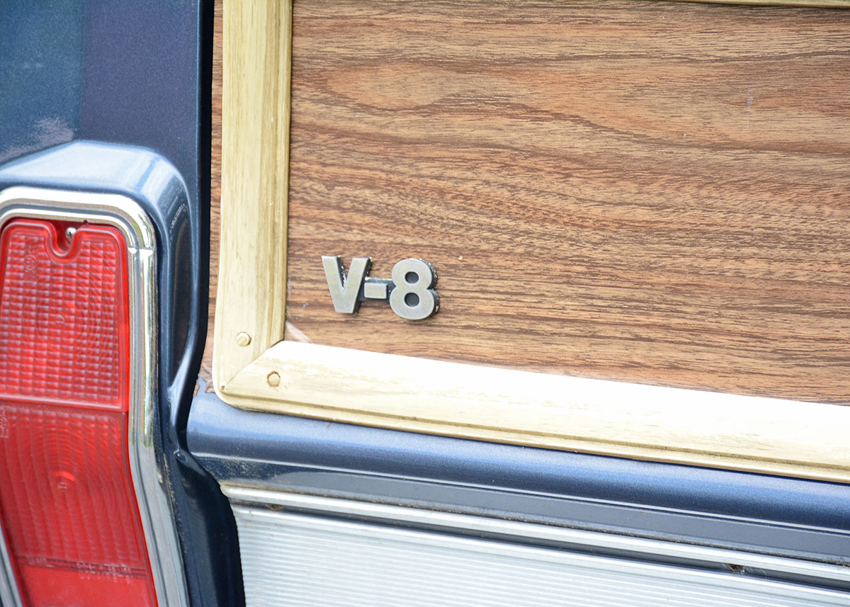 1988 Jeep Grand Wagoneer