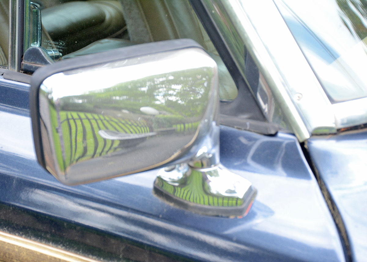 1988 Jeep Grand Wagoneer