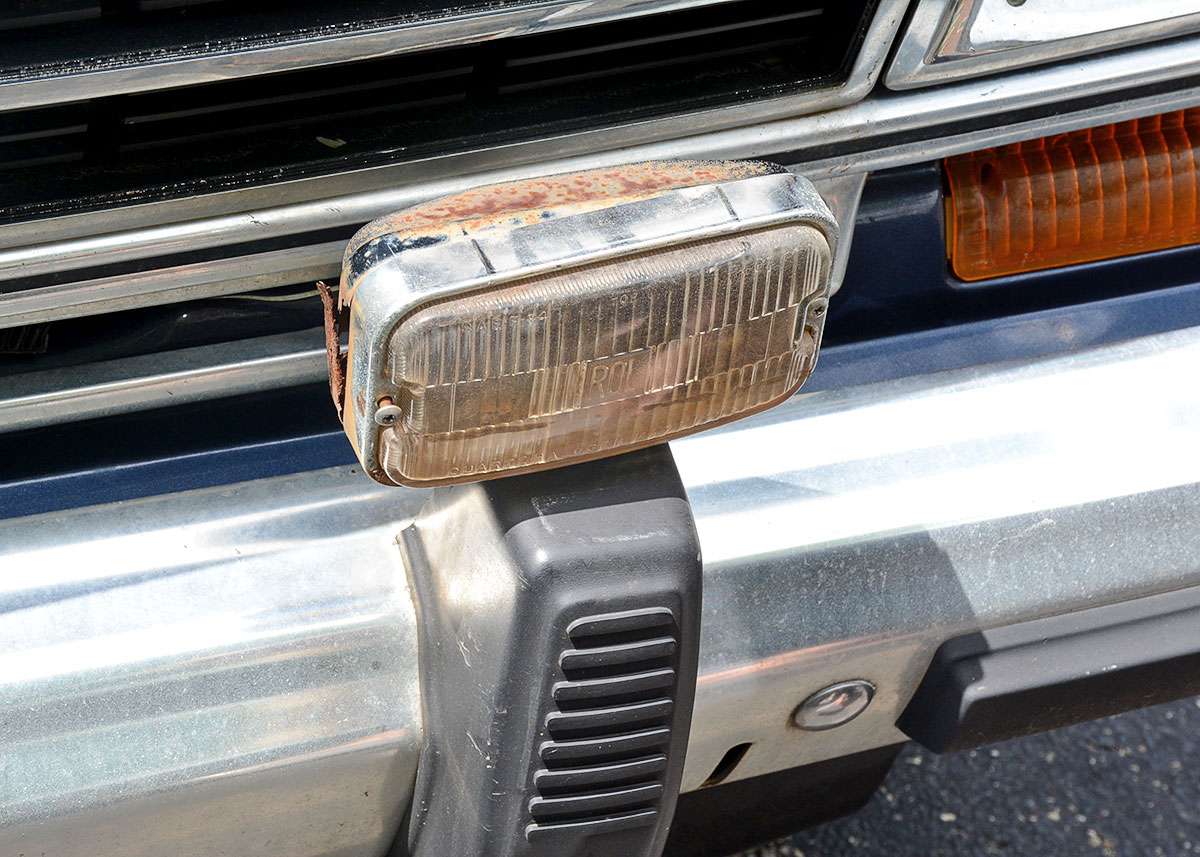 1988 Jeep Grand Wagoneer