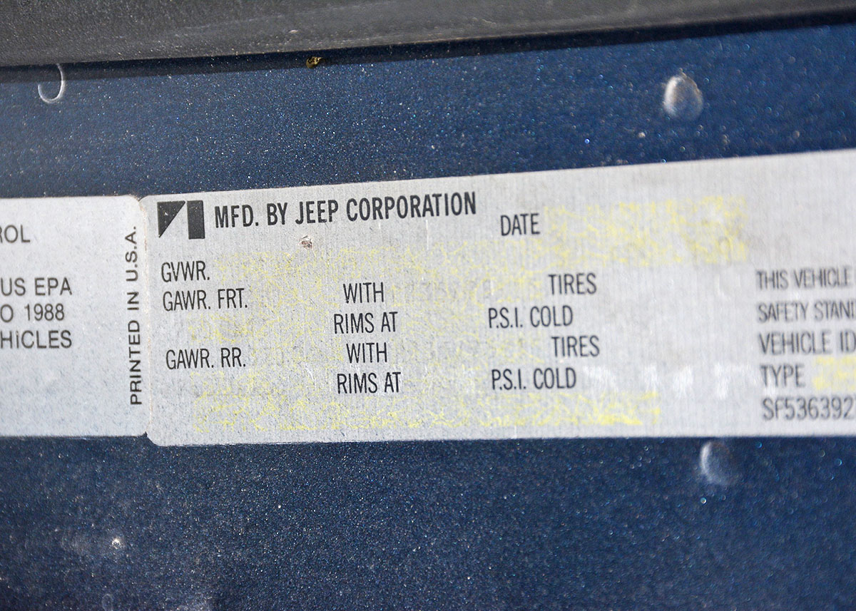 1988 Jeep Grand Wagoneer