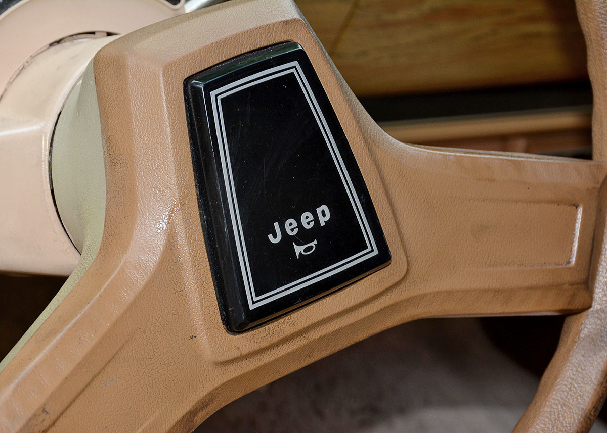 1988 Jeep Grand Wagoneer