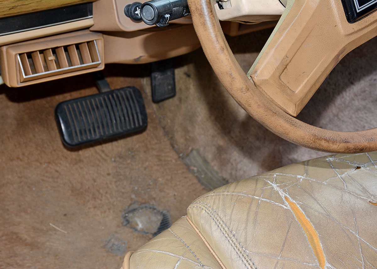 1988 Jeep Grand Wagoneer