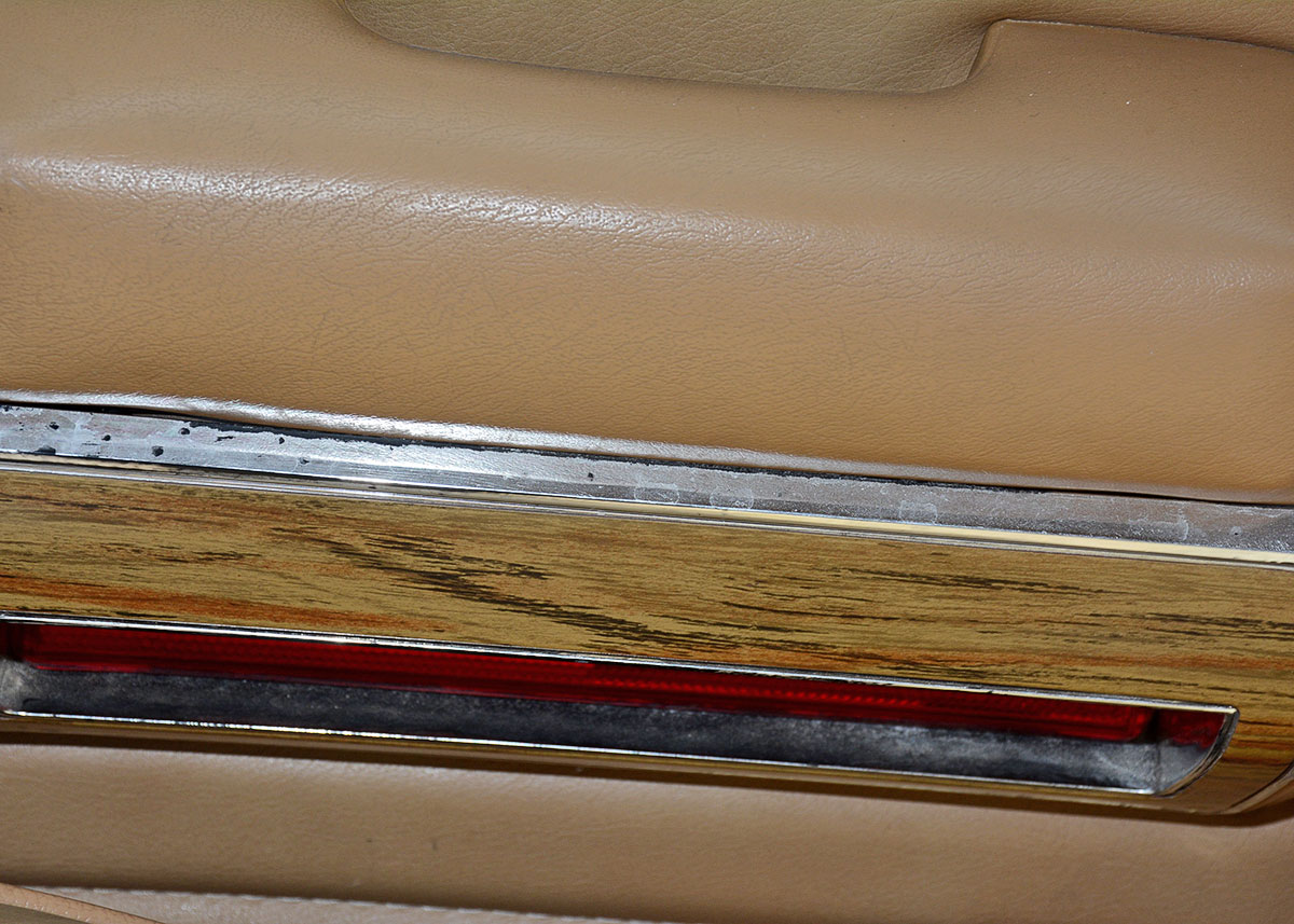 1988 Jeep Grand Wagoneer