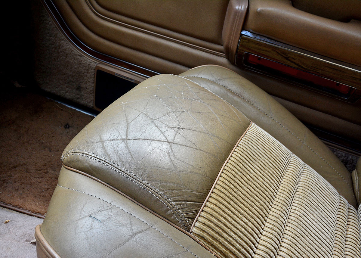 1988 Jeep Grand Wagoneer