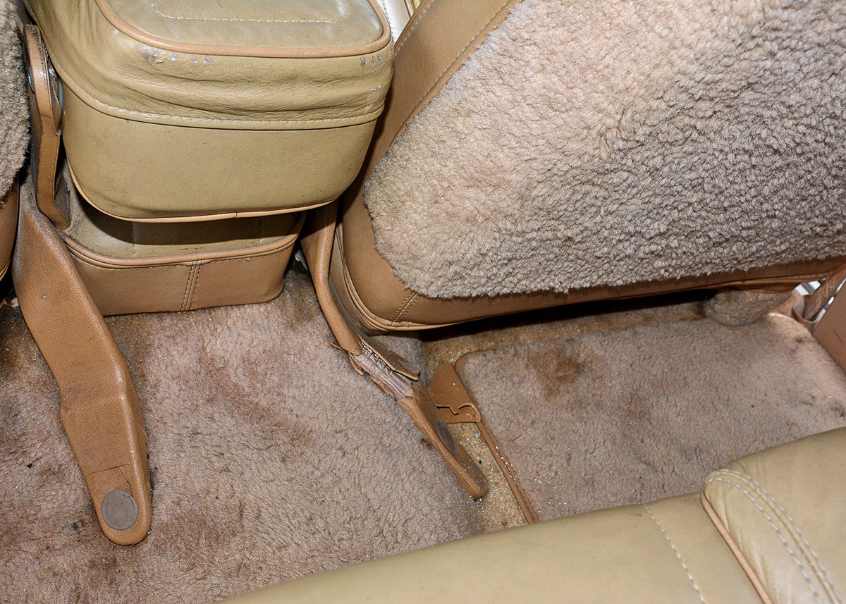 1988 Jeep Grand Wagoneer