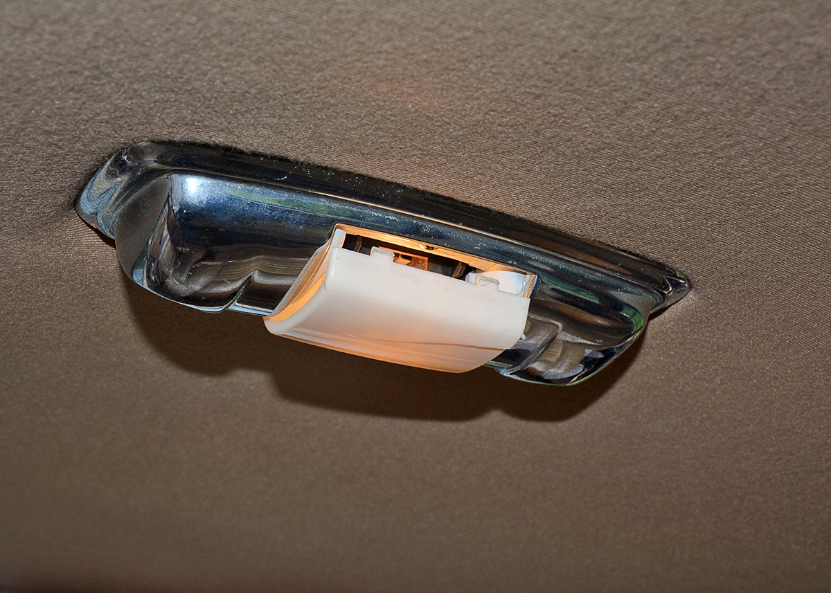 1988 Jeep Grand Wagoneer