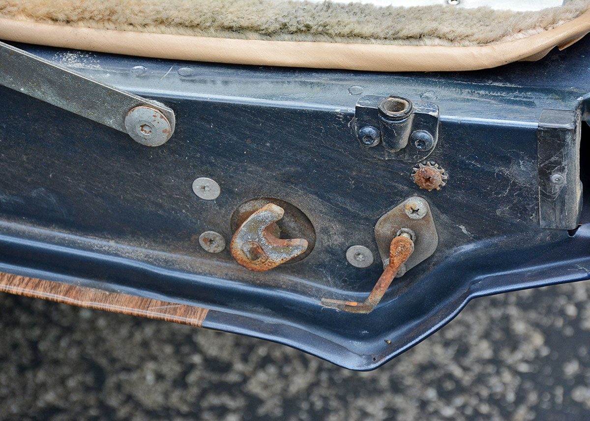 1988 Jeep Grand Wagoneer