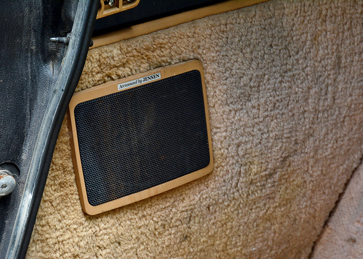 1988 Jeep Grand Wagoneer