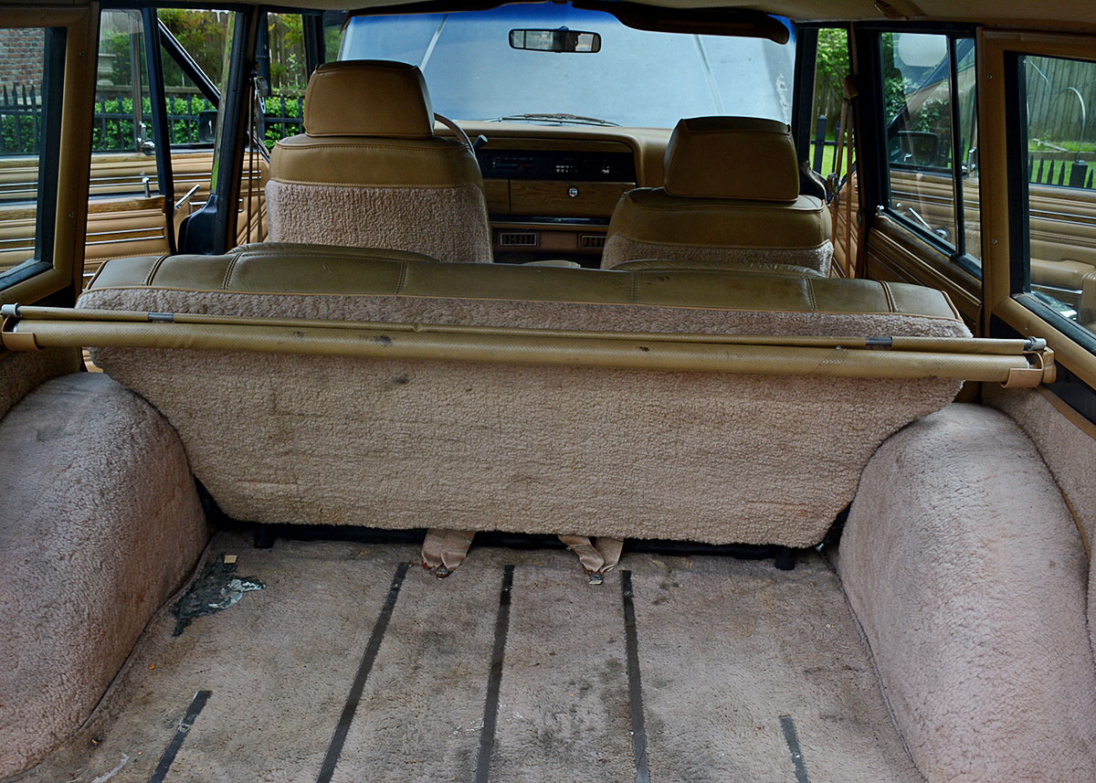 1988 Jeep Grand Wagoneer