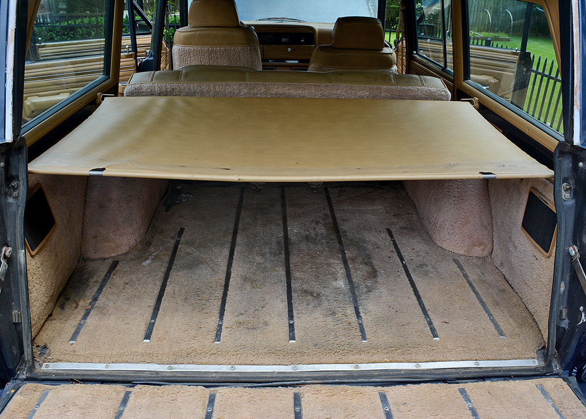 1988 Jeep Grand Wagoneer