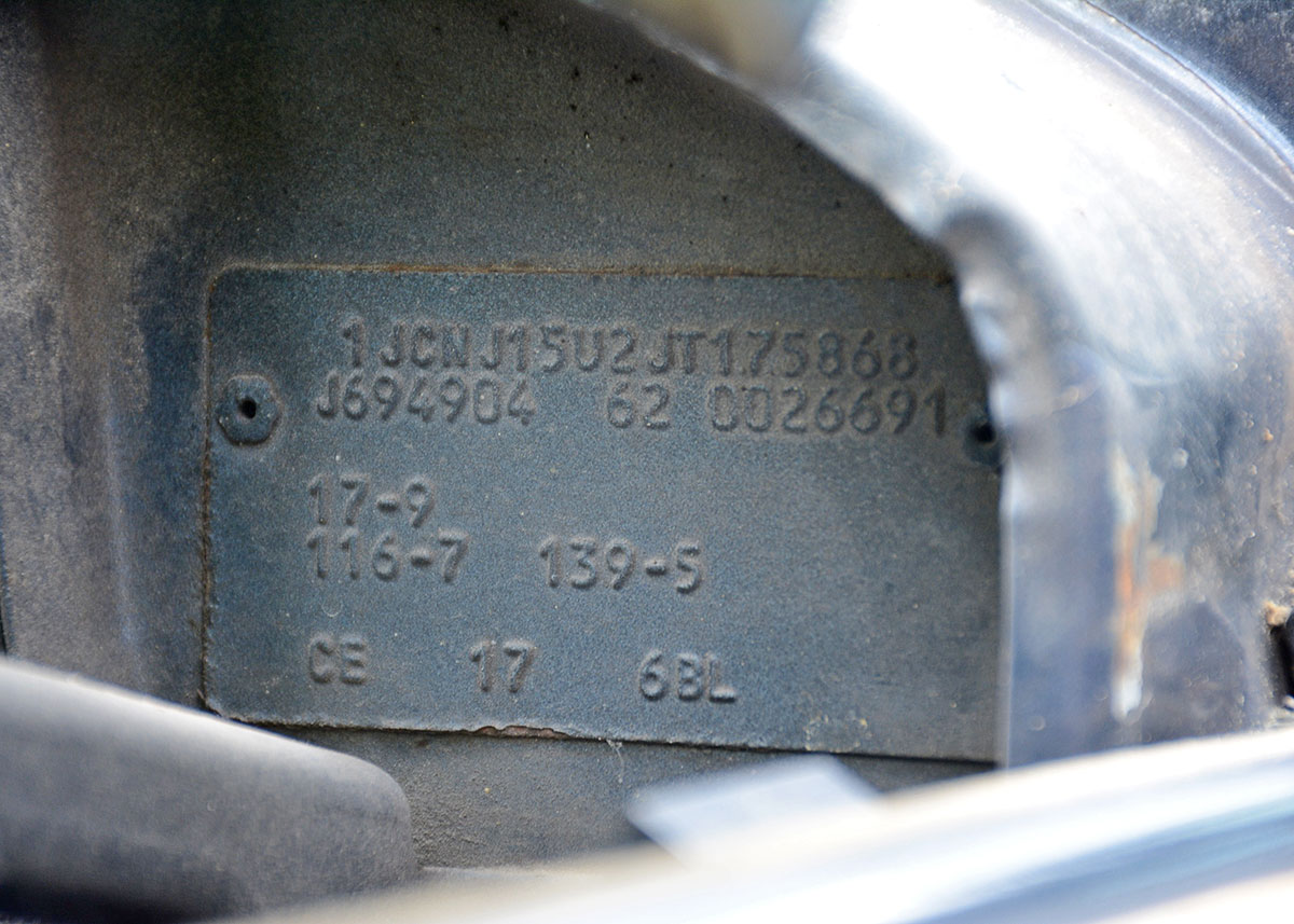 1988 Jeep Grand Wagoneer