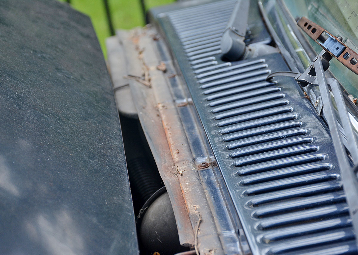 1988 Jeep Grand Wagoneer