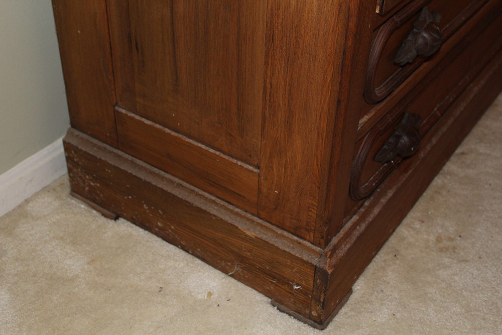 Victorian Eastlake Oak Dresser