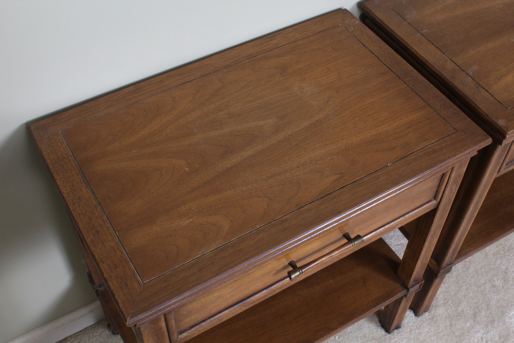 Modernage Mid Century Modern Nightstands
