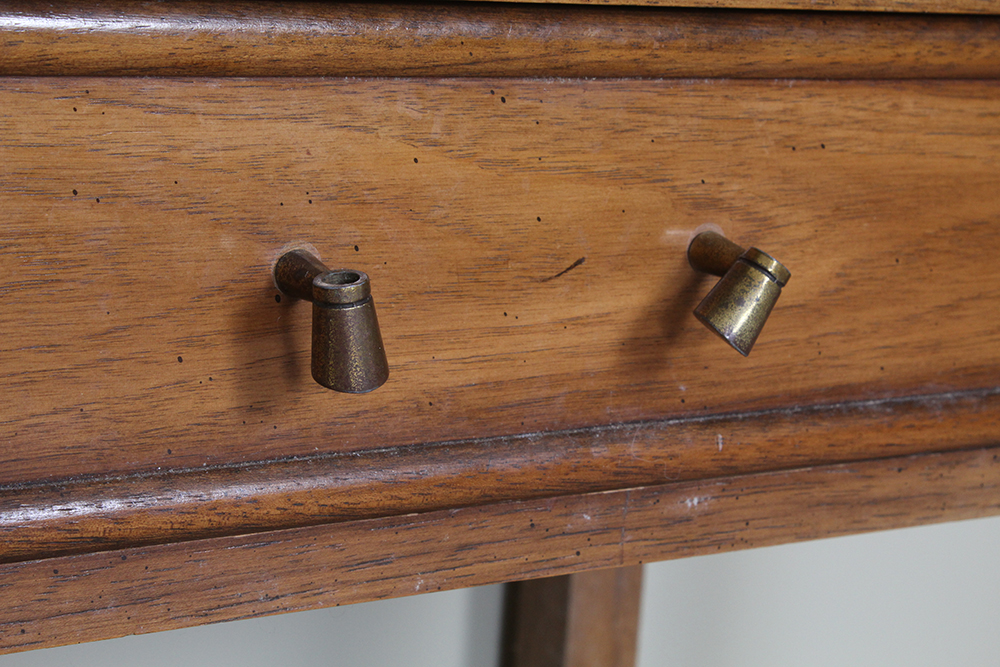 Modernage Mid Century Modern Nightstands