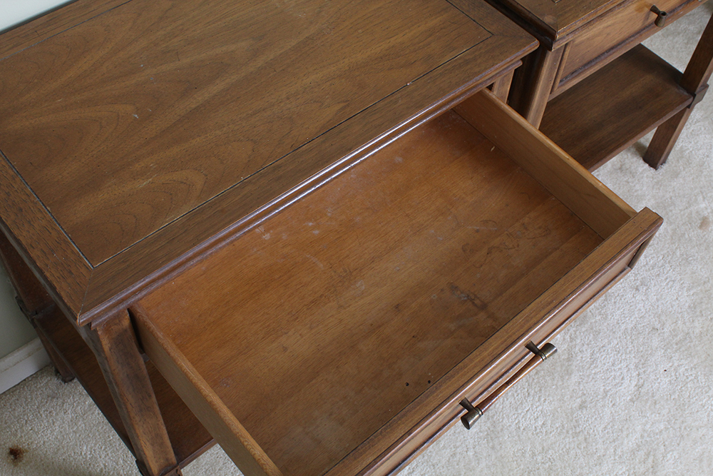Modernage Mid Century Modern Nightstands