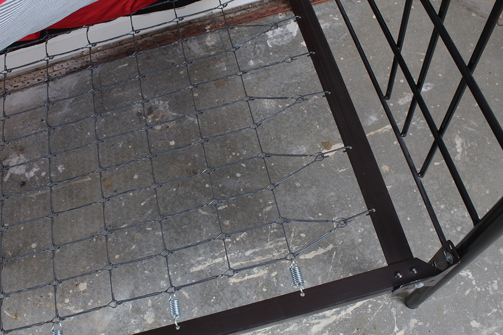 Contemporary Cast Metal Daybed Frame with Mattress