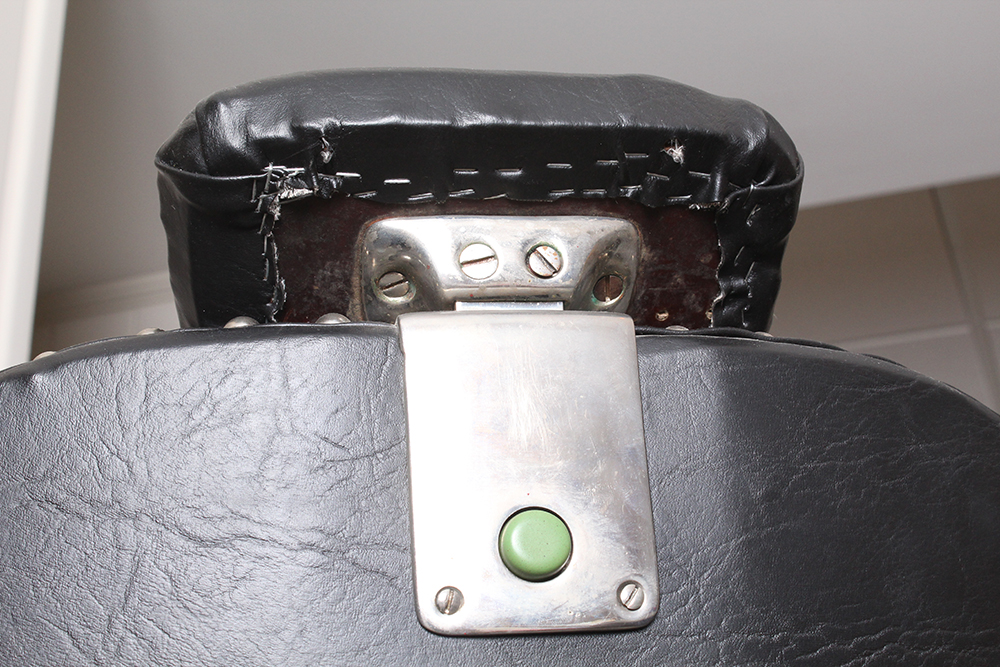 Vintage Theo-A-Kochs Barber Chair