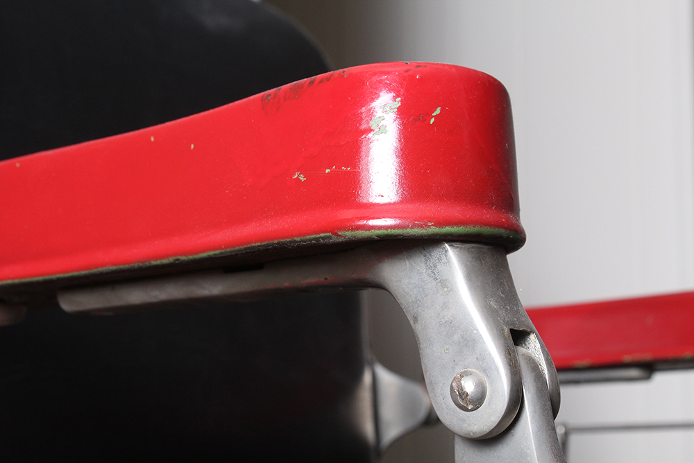 Vintage Theo-A-Kochs Barber Chair