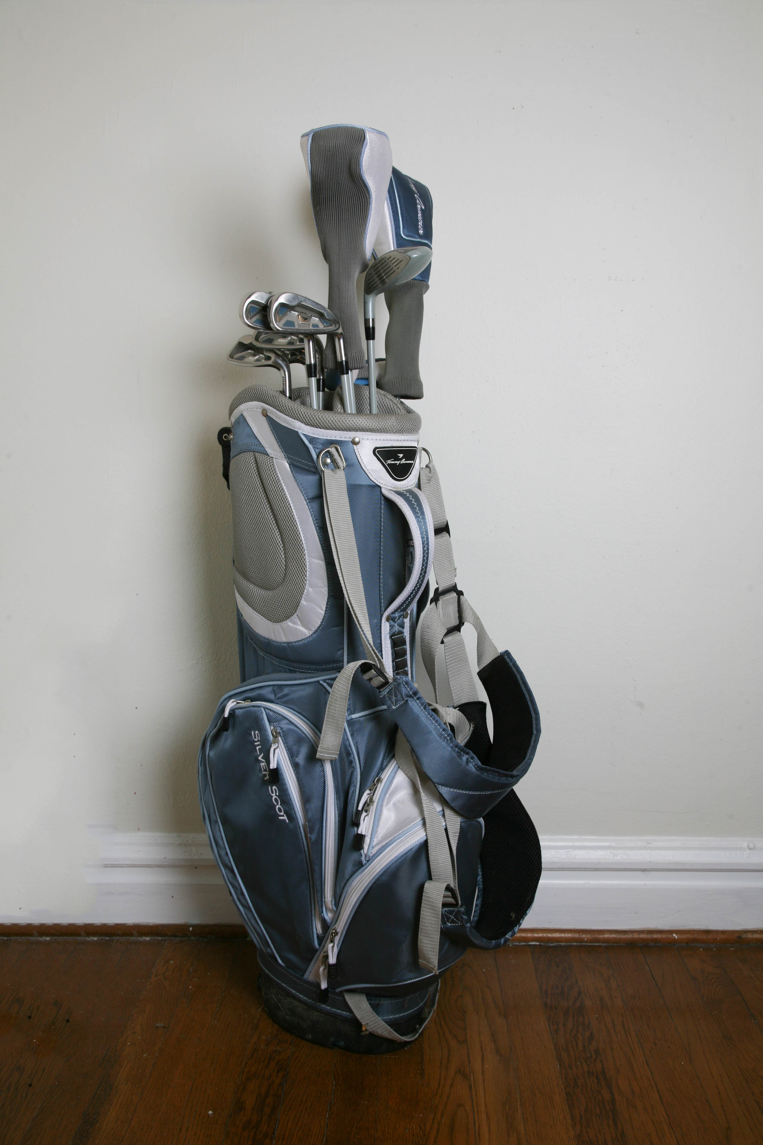 Tommy Armour Golf Clubs and Bag