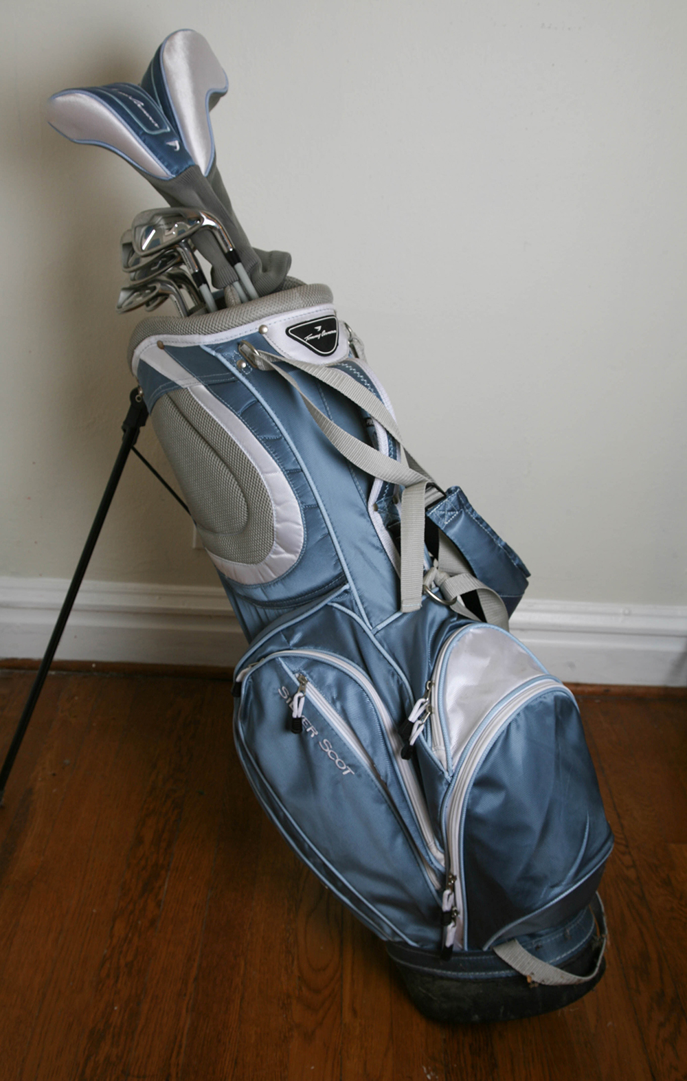 Tommy Armour Golf Clubs and Bag