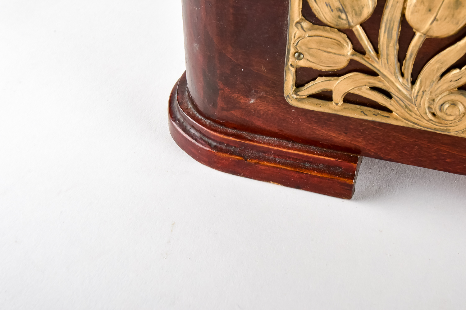 Sessions Electric Clock