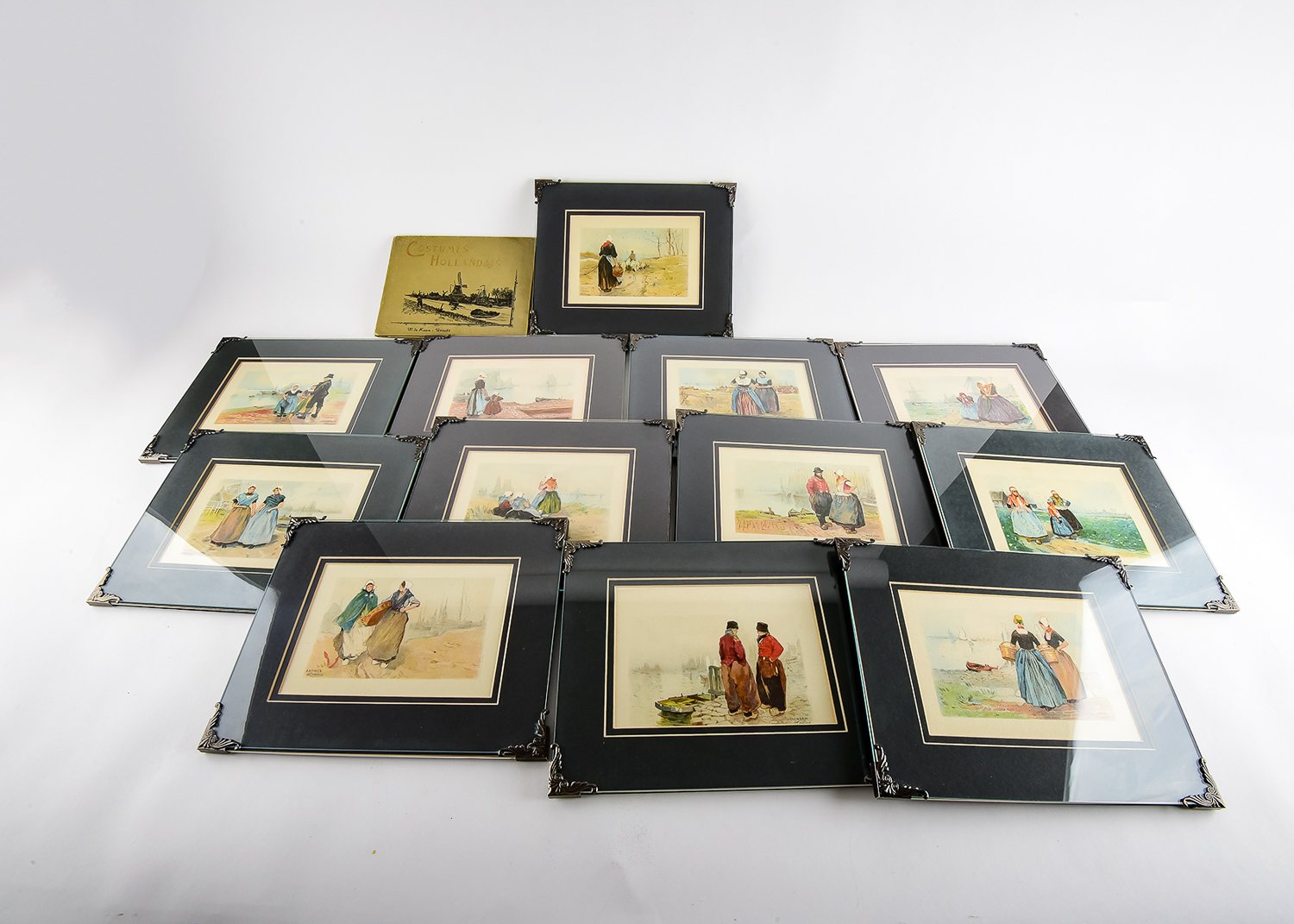 Collection of Vintage Framed H. Kassiers Prints