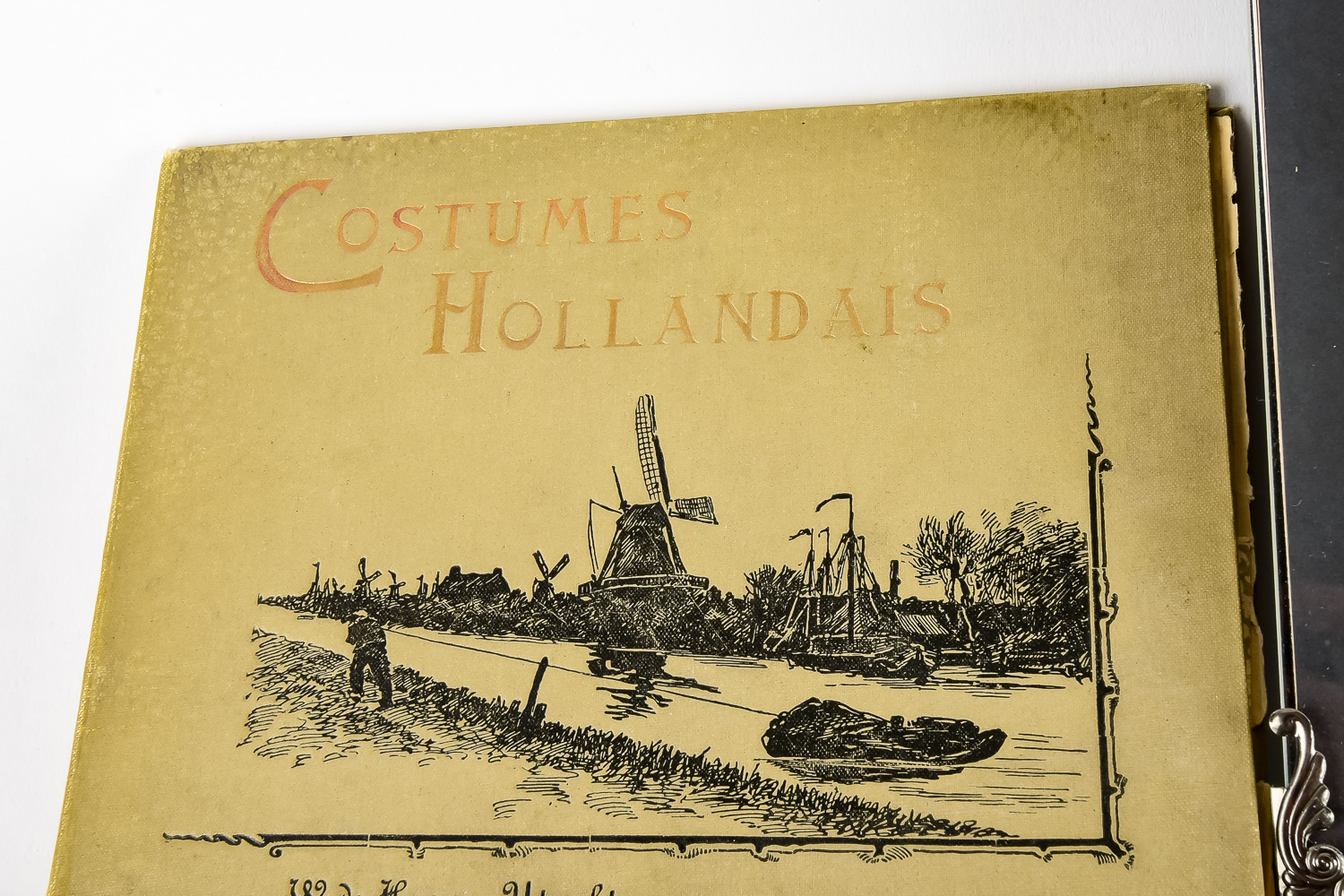 Collection of Vintage Framed H. Kassiers Prints